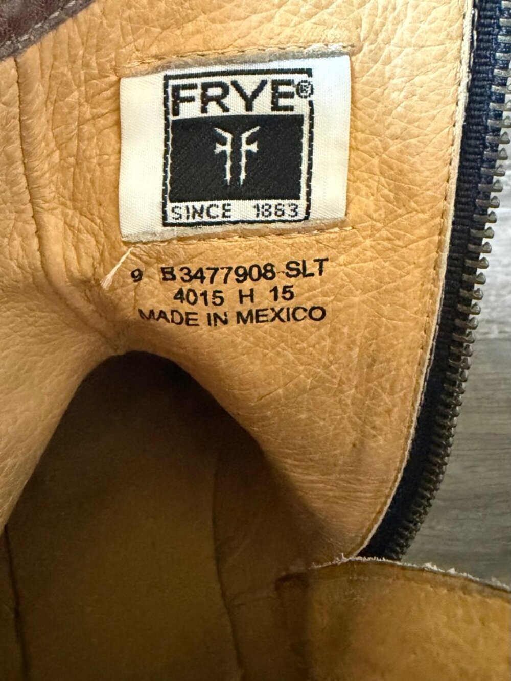 FRYE Melissa Button Short Brown Leather Boots Women’s 9 Style 3477908 - Picture 3 of 9